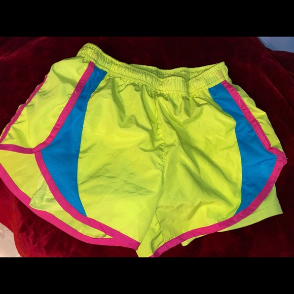 Velocity Pants - Shorts